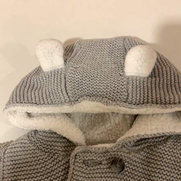 Carter’s baby’s grey knit hooded sweater. - Picture 3 of 5